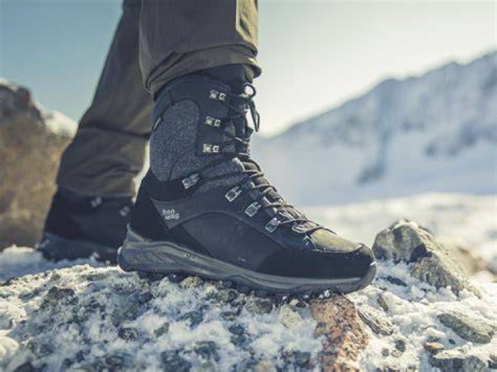 Are winter boots good for hiking?