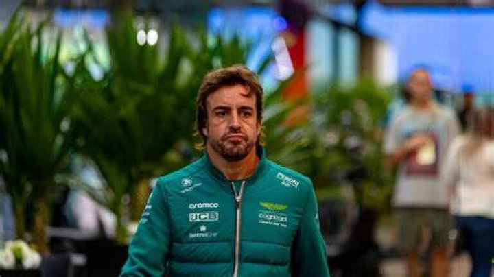 Did fernando alonso retire?