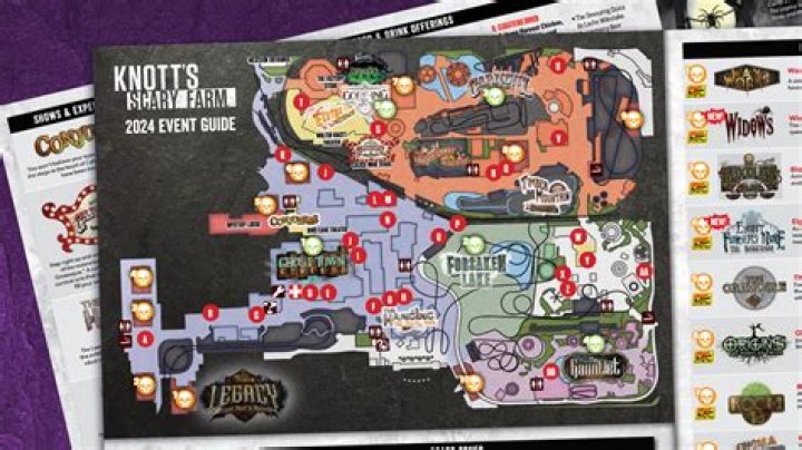 Does knott's scary farm have mazes?