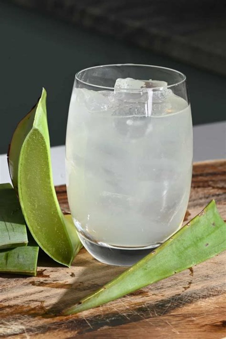 What is decolorized aloe vera juice?