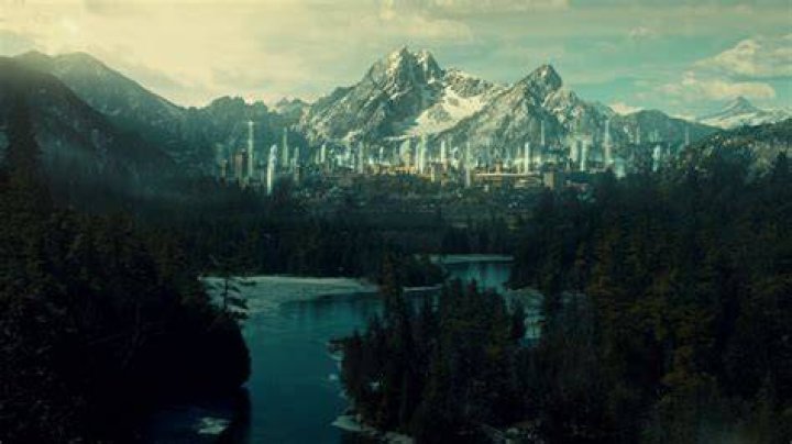 Where is alicante shadowhunters?