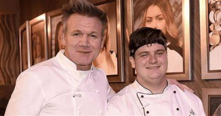 Where is la tasha hell's kitchen?