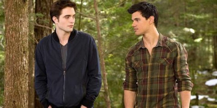 Whos edward cullen's dad?