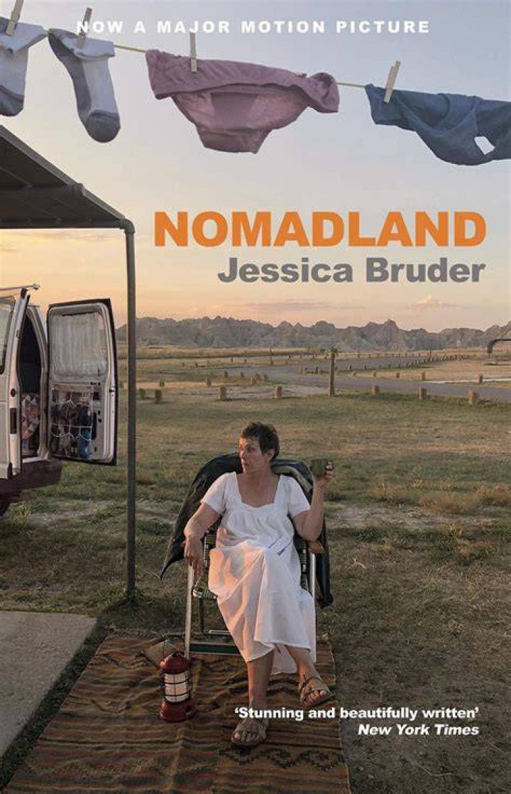 Why nomadland rated r?